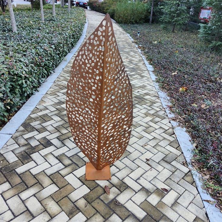 Garden Large Modern Style Metal Sculpture suppliers